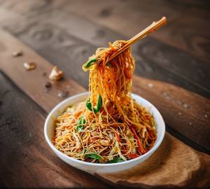 Egg Chicken Noodles
