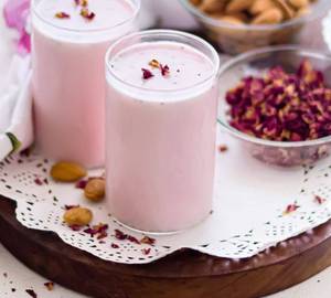 Rooh Afza Milkshake