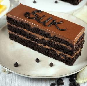 Eggless Belgium Truffle Silk Pastry