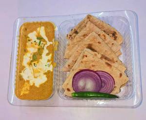 Phulka With Mutter Paneer