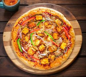 Paneer tikka pizza