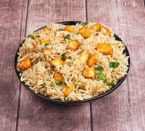 Paneer fried rice