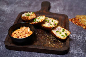 Supreme Garlic Bread