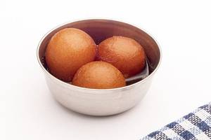 Gulab Jamun (3 Pcs)