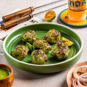 Hari Mirch Pudina Chicken Tikka