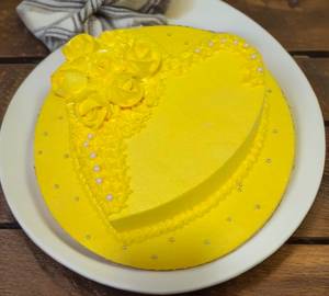 Mango eggless cake [haldi special]