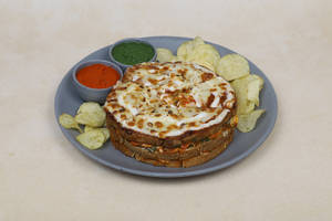 Melting Cheese Grilled Sandwich