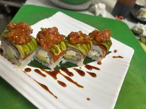 Spicy Avocado Sushi