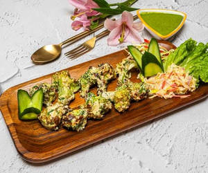 Tandoori Malai Broccili Tikka