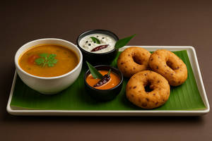 Chilli Onion Medu Vadai (3pc)