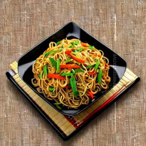 Veg Hakka Noodles
