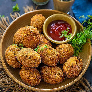 Veg Cutlet ( 8 Pcs )