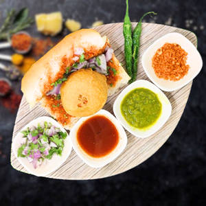 Jumbo Vada Pav