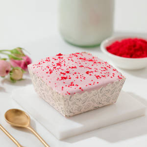 Red Velvet Cheesecake (80 Gm)