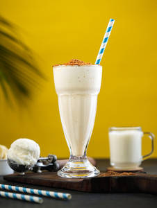 Sharja Milkshake