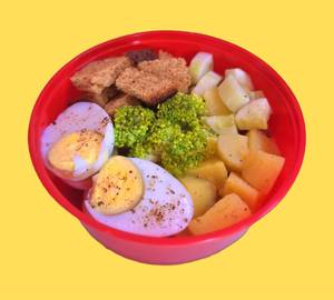 Indonesian Bread Egg Salad