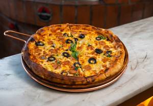 Capricciosa Pizza