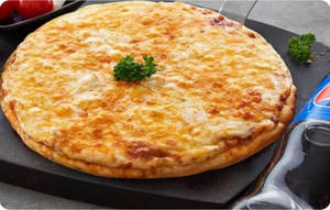 Cheese Margherita Pizza