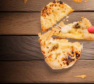 Cheese naan