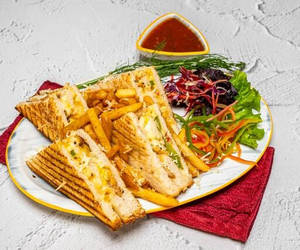 Club Sandwich Non Veg