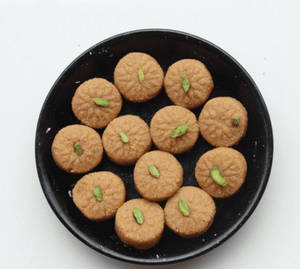 Mathura Peda
