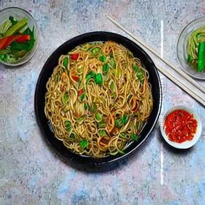 Veg Shanghai Noodles (Non Jain)