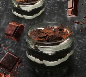 Tiramisu Cake Jar 