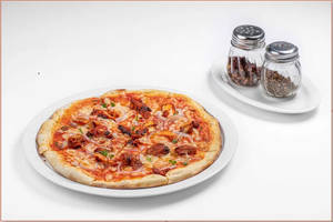 Tandoori Chicken Tikka Pizza