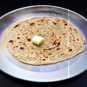 Butter Kurkura Lachha Paratha