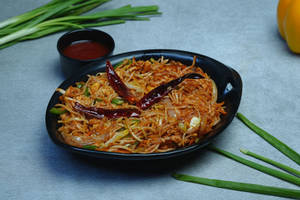 Chicken Scheswan Noodles