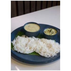 Idiyappam With Vegetable Stew