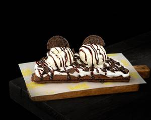 Crunchy Choco Oreo Waffle
