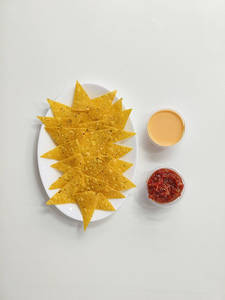 Crispy Nachos - Cheese Sauce - Salsa