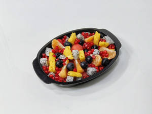 Seasonal Fresh Fruit Salad