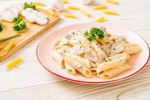 Pearl White Veg Pasta