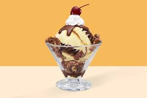 Golden Ferrero Sundae