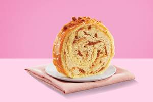 Biscoff Roll Cake Slice