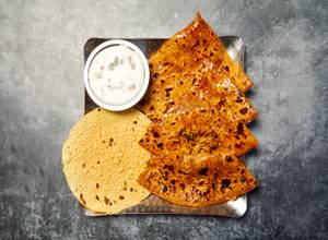 Gobi Paratha (Amul Butter)