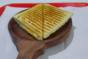 Veg grilled sandwich