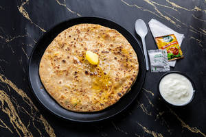 Aloo Pyaaz Paratha