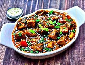 Veg Manchurian (Gravy)