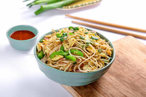 Egg Hakka Noodle