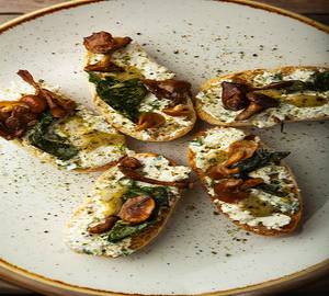 Mushroom and corn bruschetta