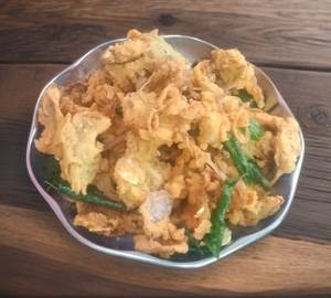 Onion Pakoda - 100 Gm