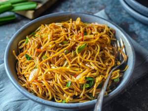 Singapore Noodles (Chicken)
