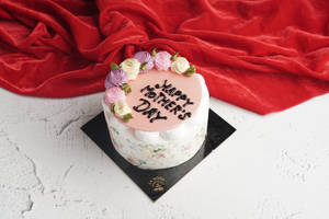 Pineapple Mother's Day Cake