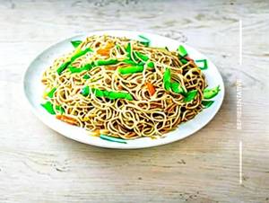 Veg seshzawn noodles