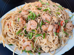 Chicken  Hakka Noodles