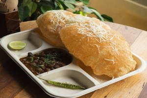 Jain Cheese Bhature
