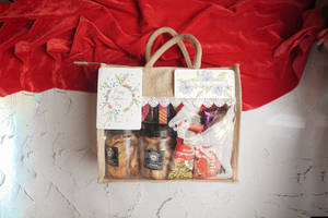 Hamper 1